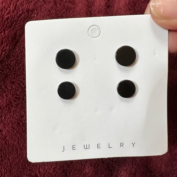 2 pairs of black barbell earrings - Picture 1 of 4